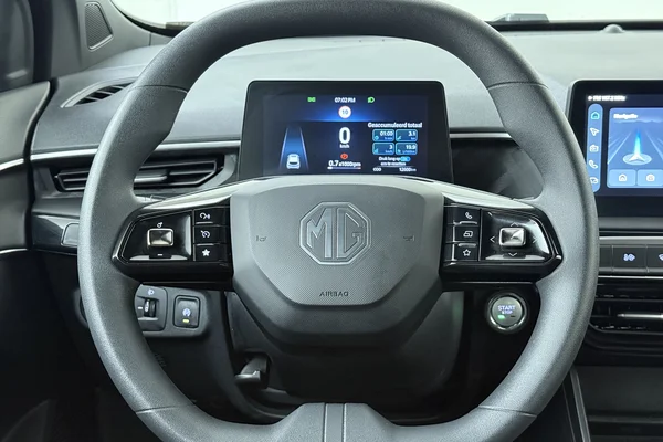 MG MG3 (2025) — foto 2 van 20