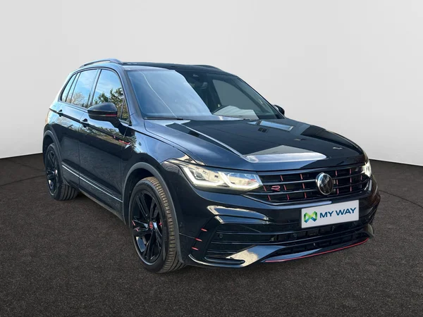 VOLKSWAGEN Tiguan (2023) — foto 10 van 24