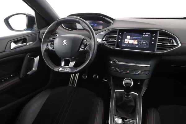 Peugeot 308 (2021) — foto 4 van 16