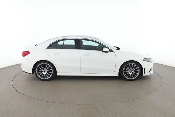 Mercedes-Benz A-Klasse (2019) — foto 13 van 16