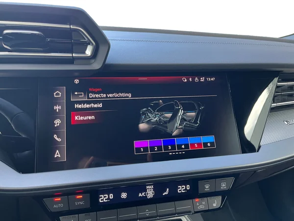 AUDI A3 Sportback PHEV (2026) — foto 2 van 24
