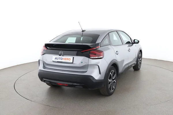 Citroen C4 (2022) — foto 12 van 16
