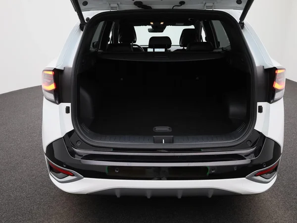 Kia Sportage (2023) — foto 5 van 48