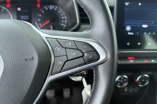 Renault Clio V (2020) — foto 7 van 21