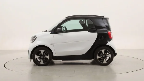 Smart Fortwo Coupe EQ (2022) — foto 12 van 23