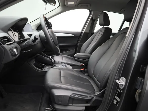 BMW X1 (2021) — foto 3 van 46