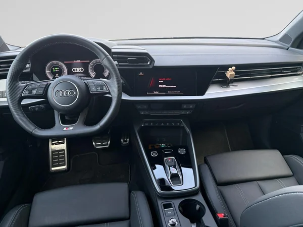 AUDI A3 Sportback PHEV (2026) — foto 2 van 23