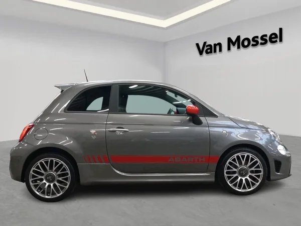 Abarth 500 (2021) — foto 14 van 18