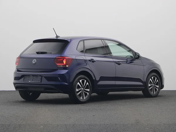 VOLKSWAGEN Polo (2021) — foto 12 van 20