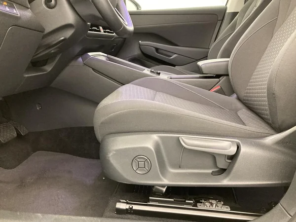 VOLKSWAGEN T-Roc (2026) — foto 14 van 35