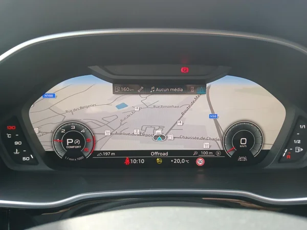 AUDI Q3 Sportback Dsl (2021) — foto 19 van 19