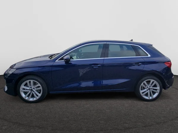 AUDI A3 Sportback PHEV (2025) — foto 12 van 24