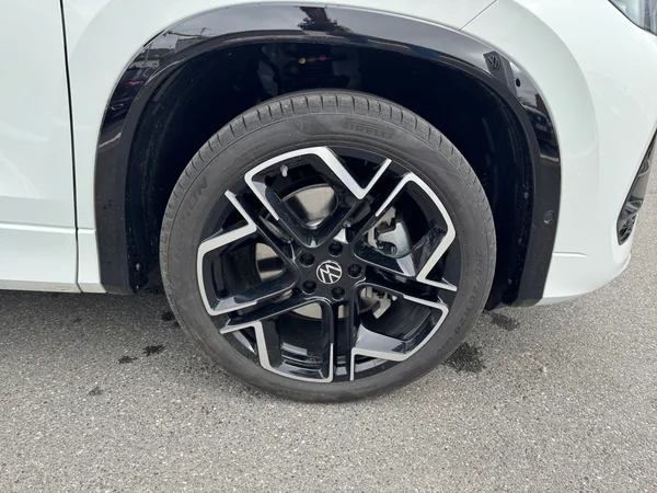 VOLKSWAGEN Tayron (2025) — foto 20 van 24