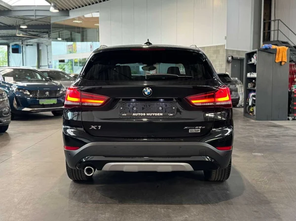 BMW X1 (2021) — foto 14 van 19
