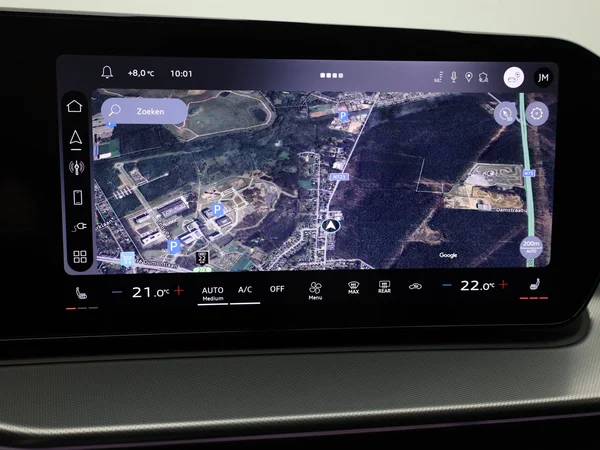 AUDI Q3 SUV e-hybrid (PHEV) (2025) — foto 17 van 29