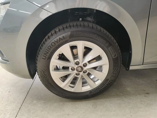 SKODA Kamiq (2026) — foto 13 van 21