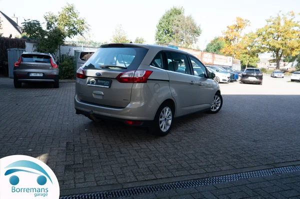 Ford Grand-C-Max (2017) — foto 49 van 61