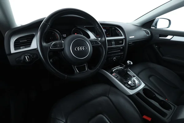 Audi A5 (2015) — foto 2 van 16