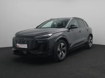 AUDI Q6 e-tron (2025)