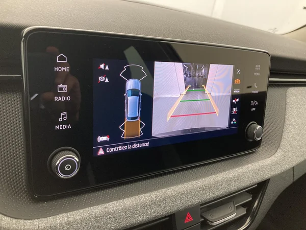 SKODA Kamiq (2025) — foto 16 van 36