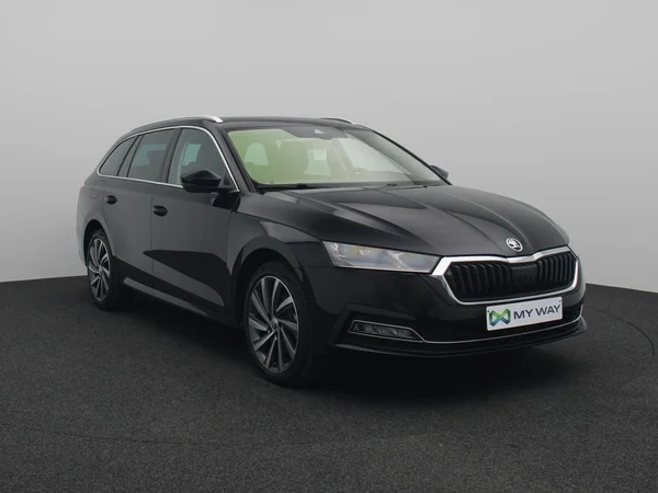 SKODA Octavia Combi (2024) — foto 11 van 18