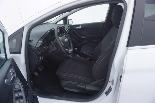 Ford Fiesta (2023) — foto 6 van 30
