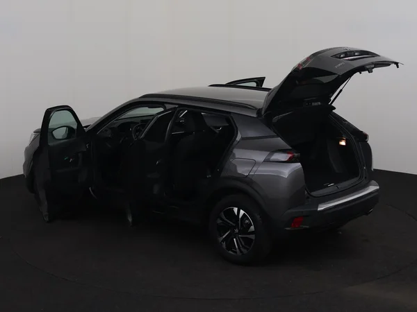 PEUGEOT 2008 (2022) — foto 26 van 27