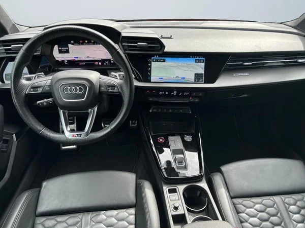 AUDI RS3 Sportback (2022) — foto 43 van 43