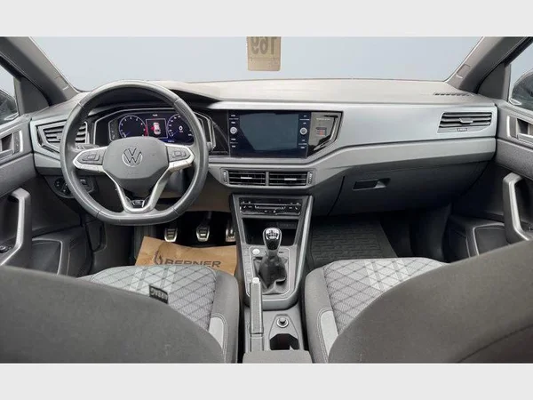 Volkswagen Taigo (2022) — foto 12 van 28