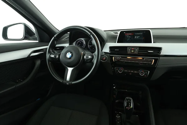 BMW X2 (2019) — foto 4 van 16