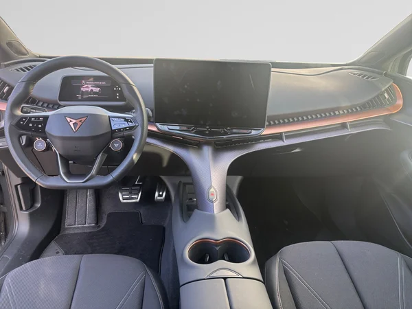 CUPRA Tavascan (2026) — foto 10 van 24