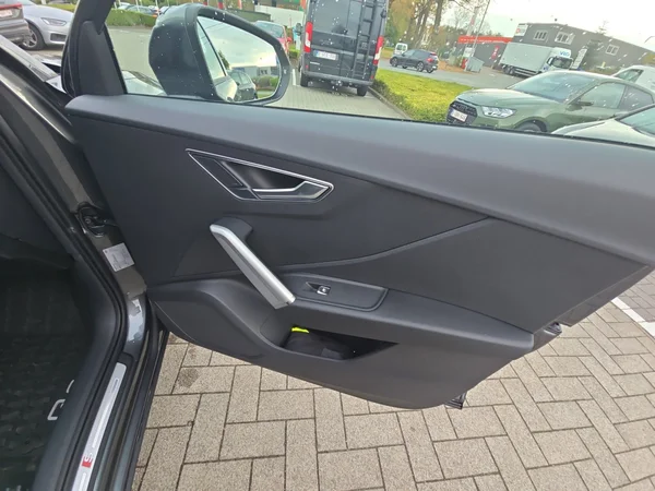 AUDI Q2 (2025) — foto 13 van 24