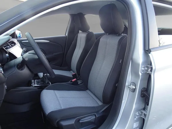 Opel Corsa (2025) — foto 18 van 19