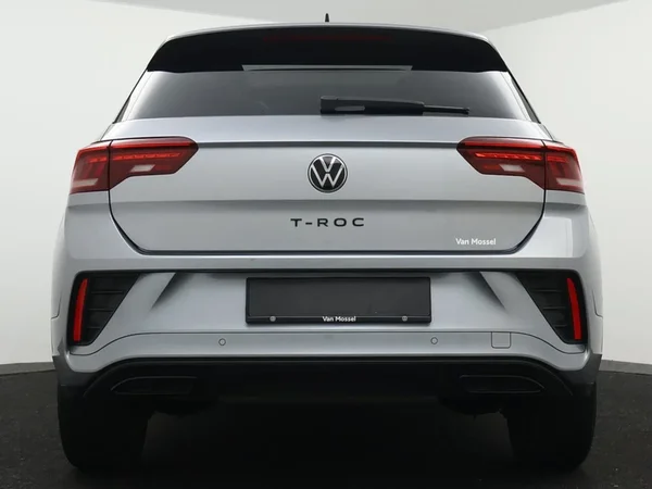 Volkswagen T-Roc (2025) — foto 14 van 28