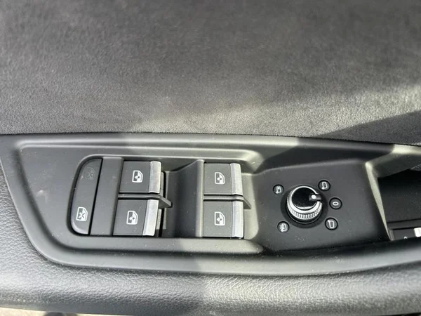 AUDI A4 Avant Dsl (2023) — foto 30 van 38