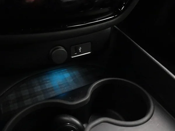 MINI Clubman (2022) — foto 15 van 41