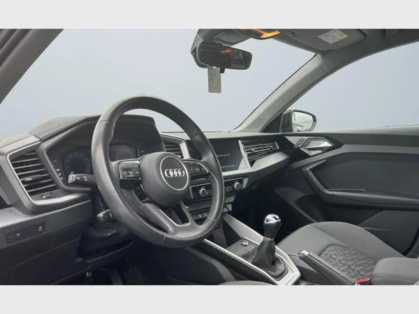 Audi A1 allstreet (2023) — foto 28 van 29