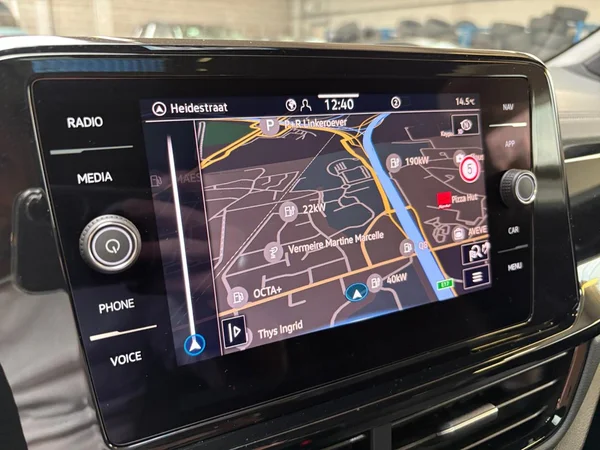 VOLKSWAGEN T-Roc (2026) — foto 15 van 16