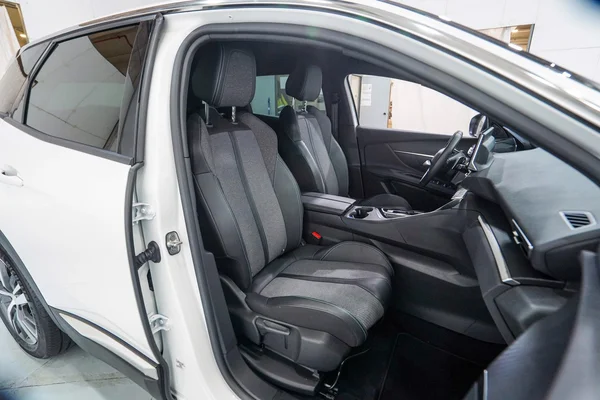 Peugeot 3008 (2024) — foto 6 van 46