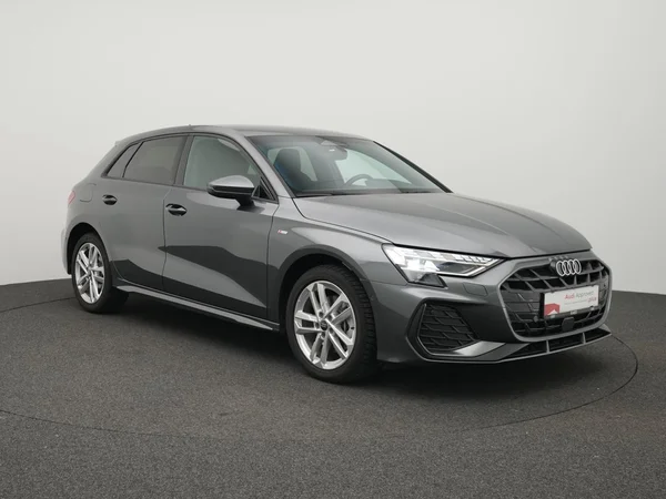 AUDI A3 Sportback PHEV (2025) — foto 12 van 29
