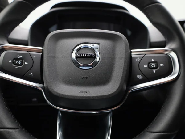 Volvo XC40 (2023) — foto 18 van 39