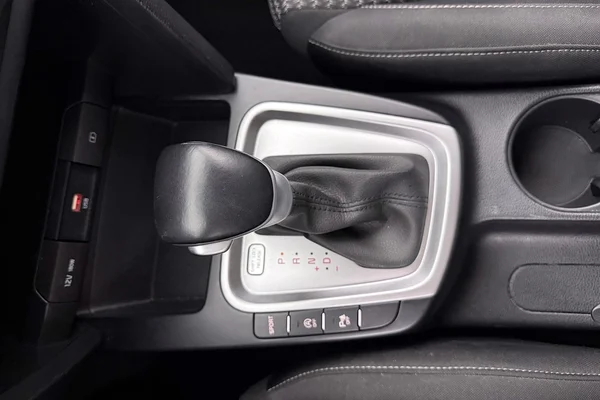 Kia Xceed (2022) — foto 6 van 35