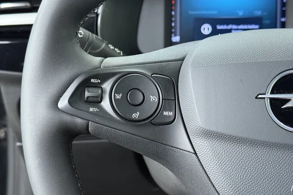 Opel Corsa (2025) — foto 5 van 21