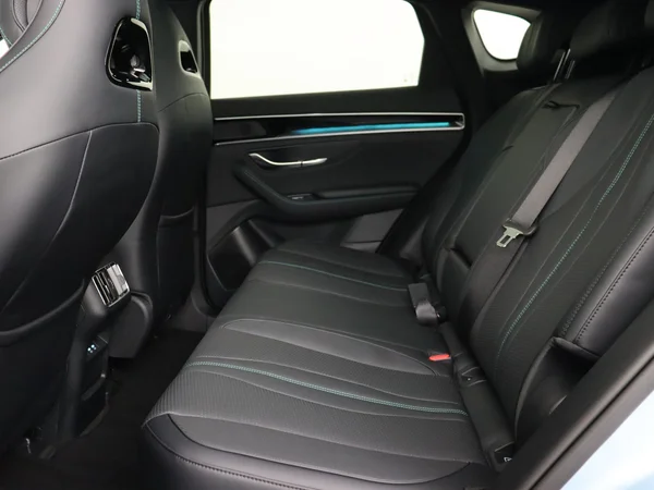 BYD Seal U (2025) — foto 5 van 34
