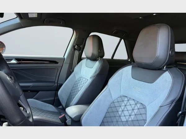 Volkswagen T-Roc (2025) — foto 3 van 23