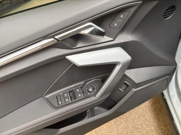 AUDI A3 Allstreet (2026) — foto 8 van 23