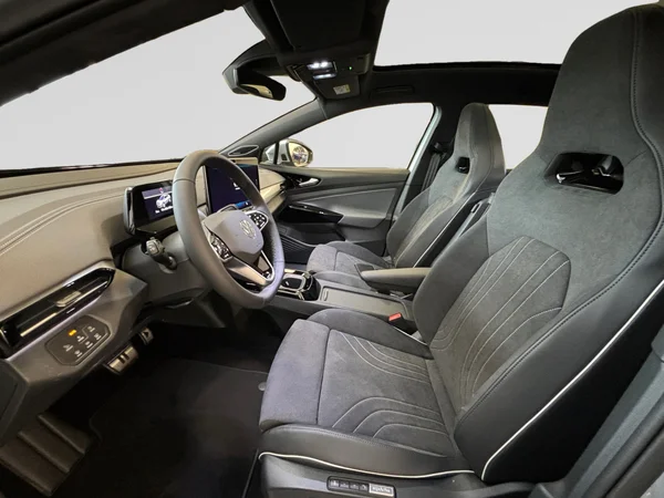 VOLKSWAGEN ID.4 (2024) — foto 9 van 23