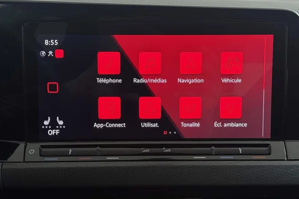 Volkswagen Golf VIII GTI (2020) — foto 16 van 34