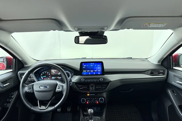 Ford Focus Clipper (2022) — foto 19 van 19