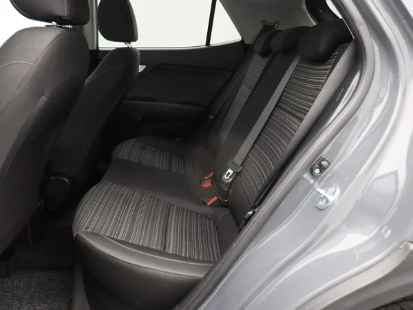Kia Stonic (2018) — foto 18 van 19